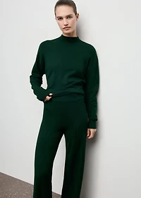 Knitted trousers with stitching detail