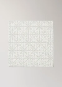 Napkins with Christmas snowflake printed motif