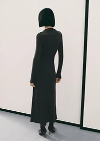 Ruched dress with ring