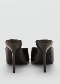 Open-toe leather shoes