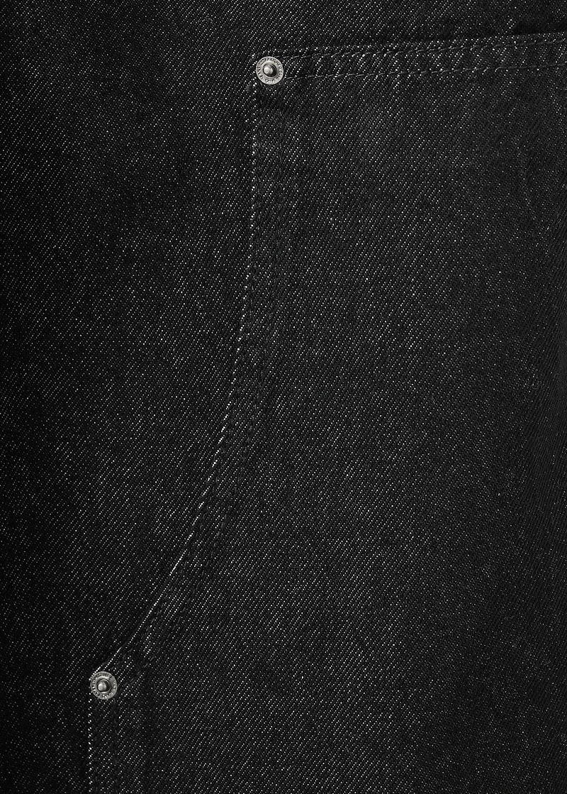 Barrel jeans with patches