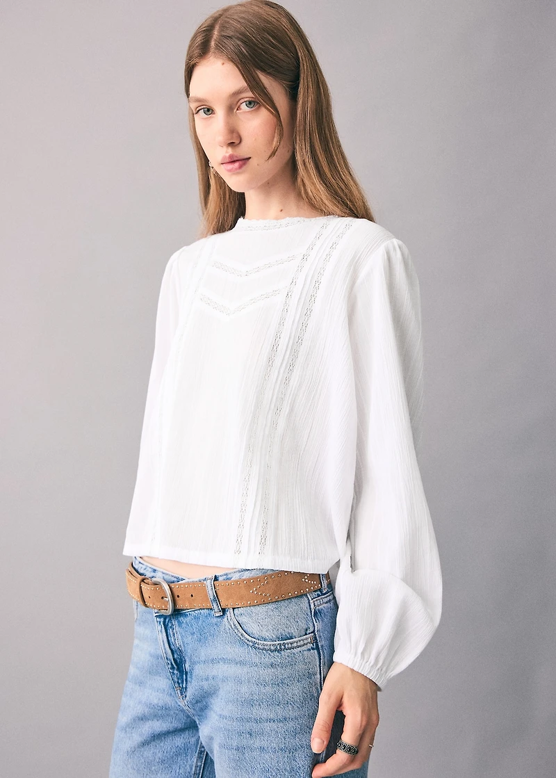 Cotton blouse with lace trim