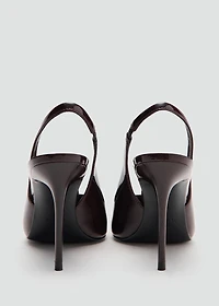 Patent leather heel shoes