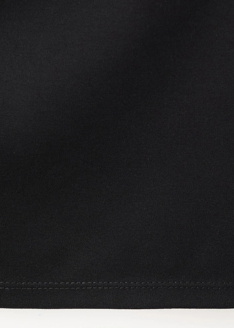 Fine-knit feather top