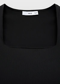 Fitted top with wide straps