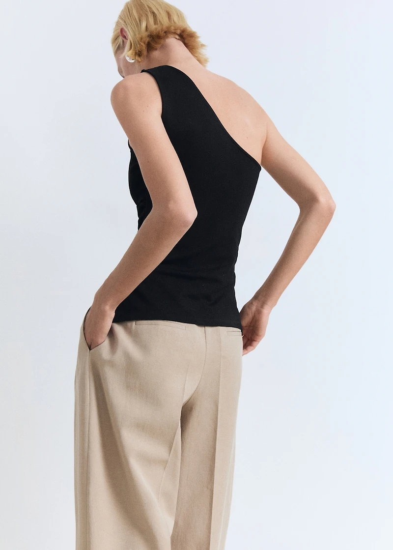 Asymmetrical draped top