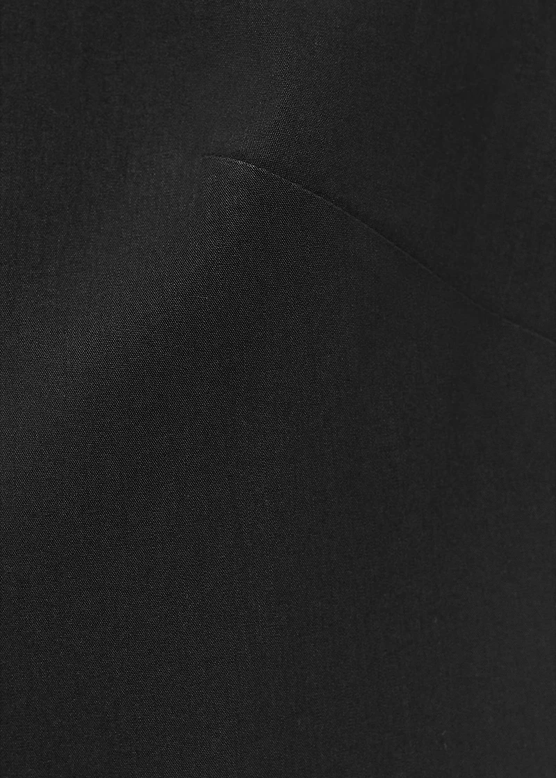 Crop top with bow on the back