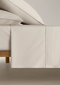 500-thread count cotton percale duvet cover with rounded piping detail for 135/140cm bed