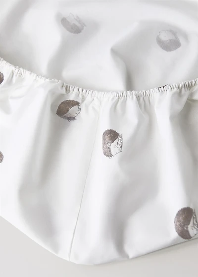 Children's percale cotton fitted sheet with hedgehog print for 135/140 cm bed