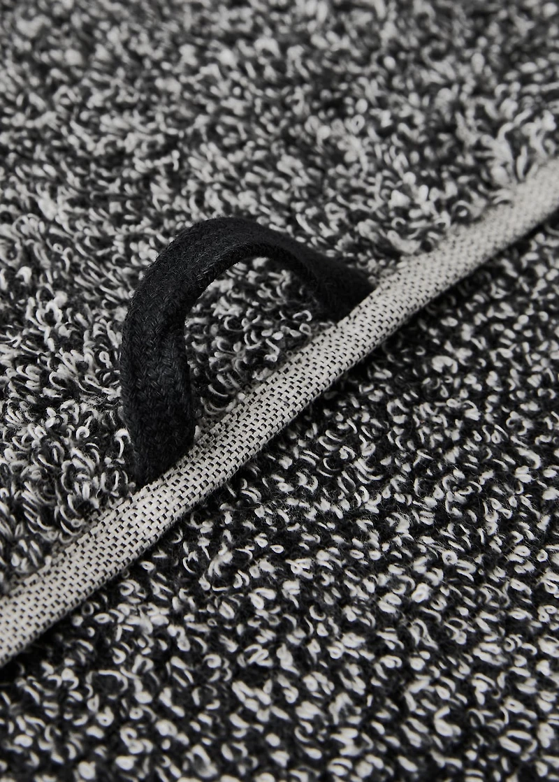 Cotton-blend two-tone guest towel