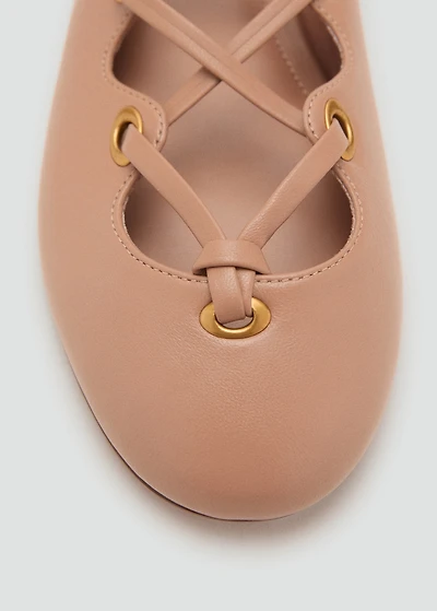 Leather ballet flats with crossed straps