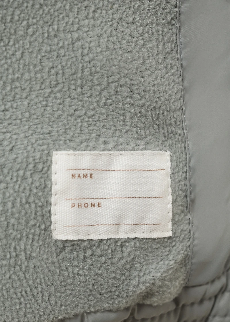 Quilted vest with hood