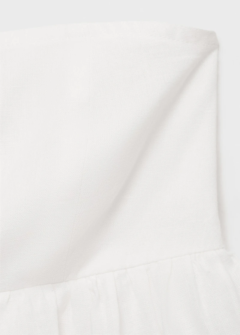 Puffed strapless top