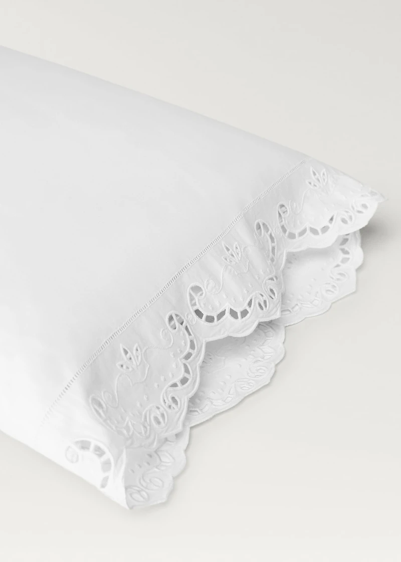Embroidered cotton pillowcase with lace embroidery 17.7x43.3 inches