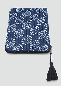 Laptop case with ethnic print