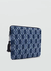 Laptop case with ethnic print