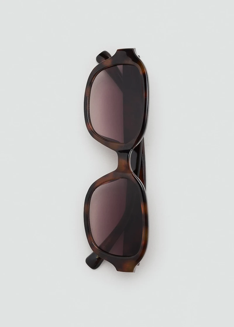 Semi-transparent frame sunglasses