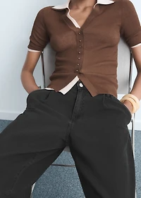 Wide-leg pleated jeans