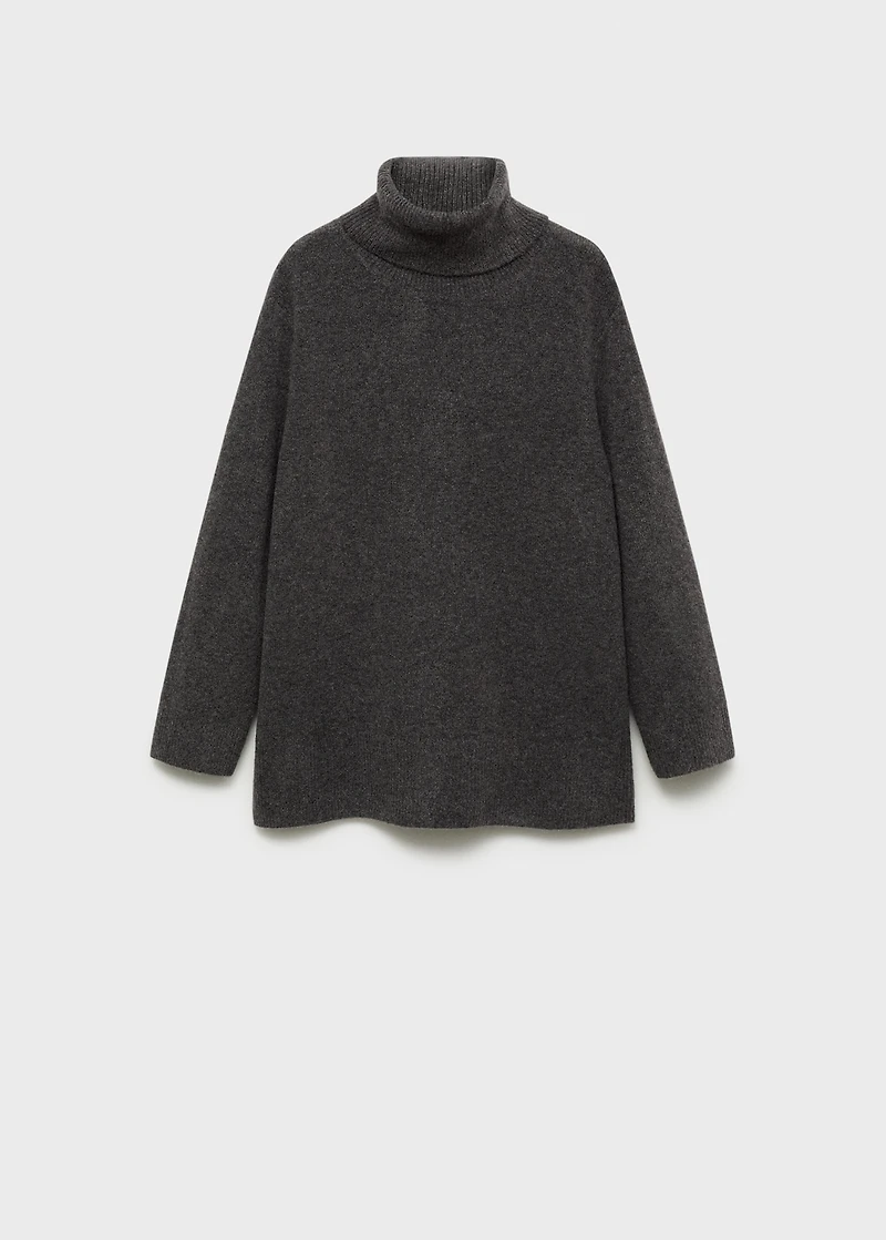 Turtleneck knit sweater