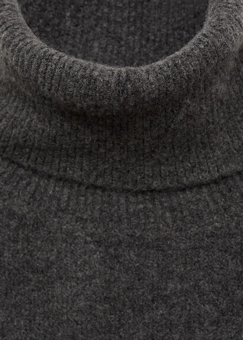 Turtleneck knit sweater