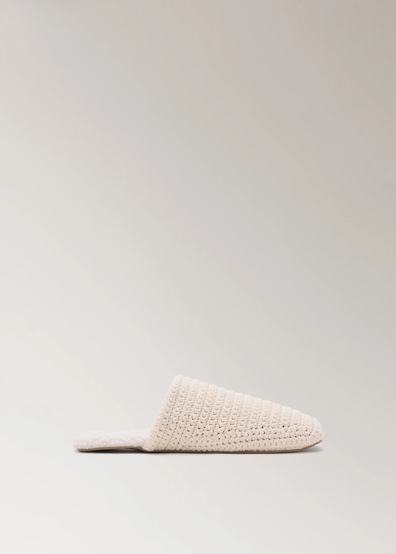 Crochet mule slippers with shearling lining