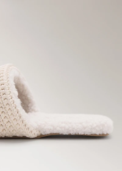 Crochet mule slippers with shearling lining
