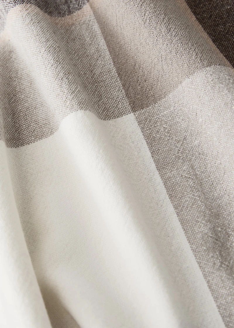 Cotton linen checked tablecloth for to diners