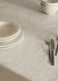 Linen-jacquard floral lace tablecloth for 6 to 8 diners