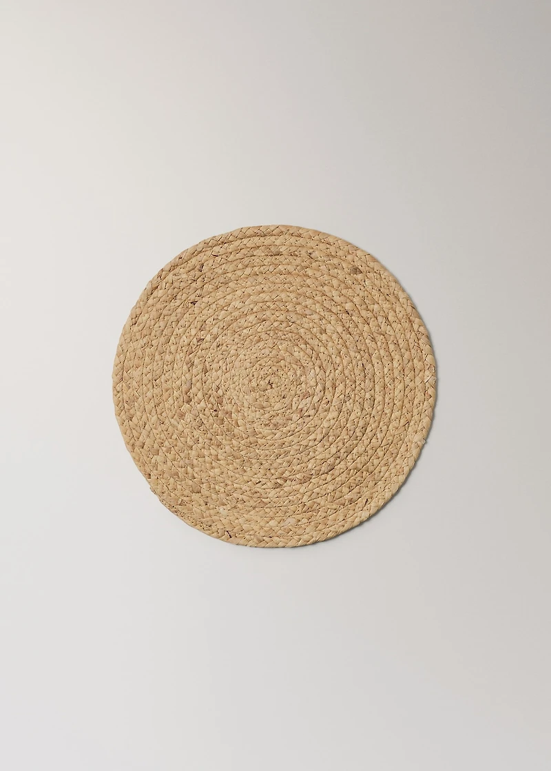 Natural fiber round tablecloth