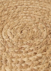 Natural fiber round tablecloth
