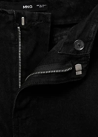 Wide leg mid-rise jeans