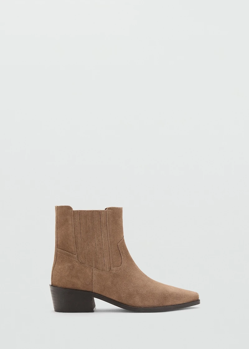 Suede leather ankle boots