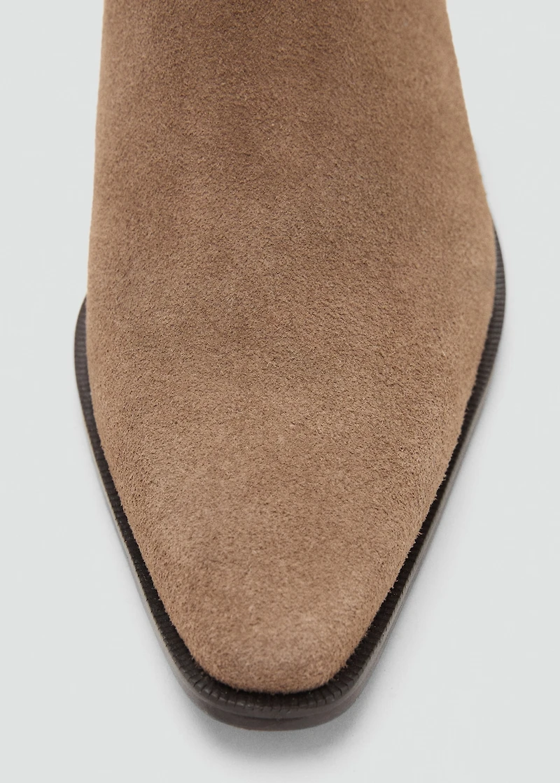 Suede leather ankle boots