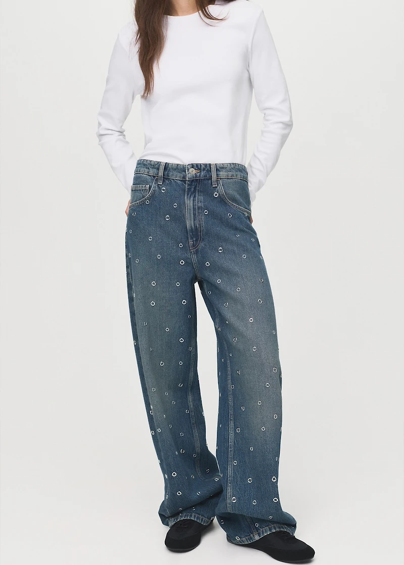Barrel jeans with eyelets
