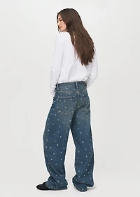 Barrel jeans with eyelets