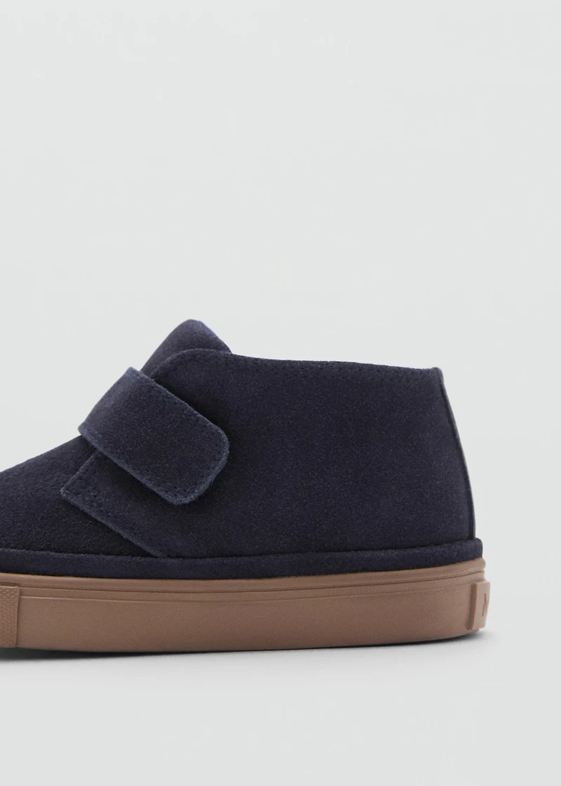 Velcro leather shoes