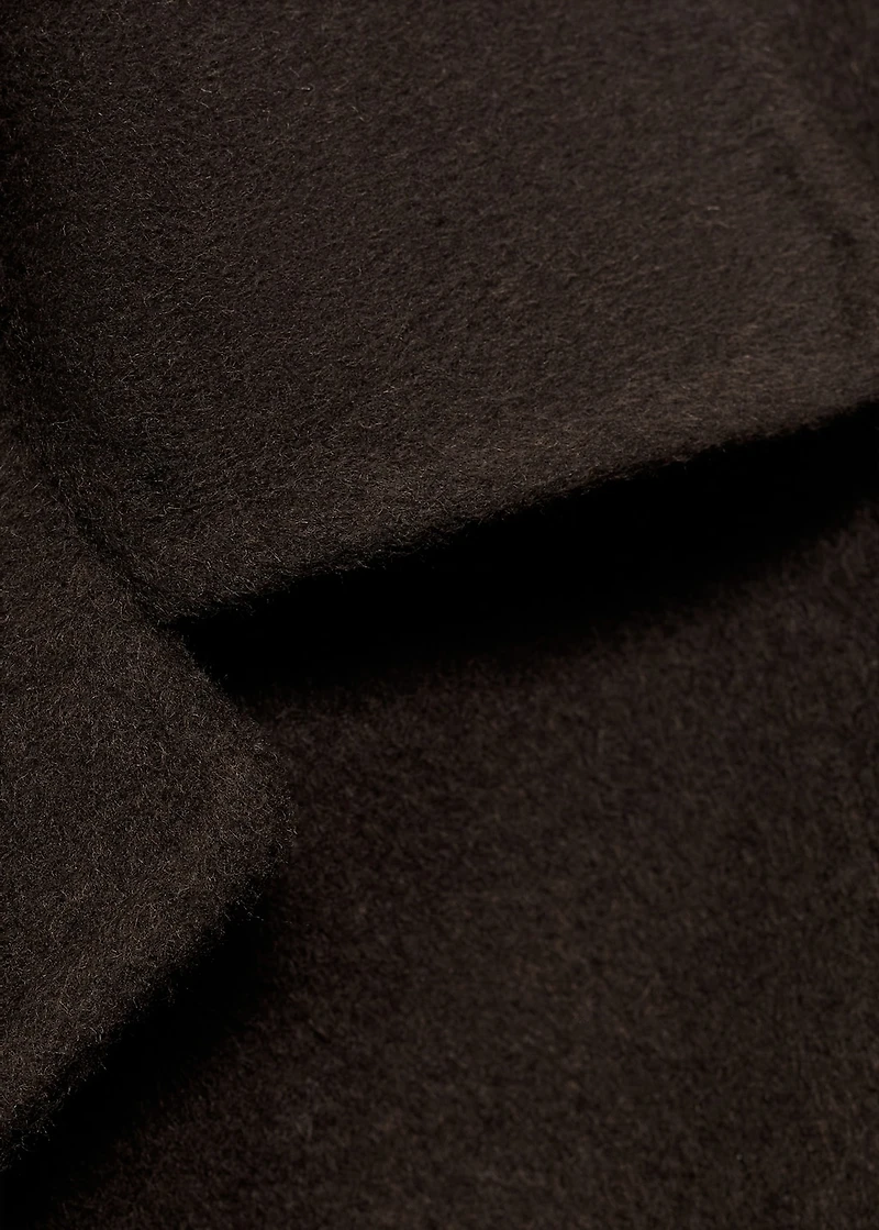 Wool jacket with buttons