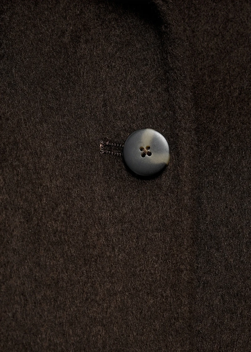 Wool jacket with buttons