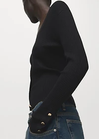 Ribbed buttoned cardigan