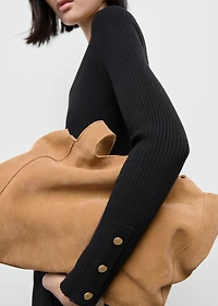 Ribbed buttoned cardigan