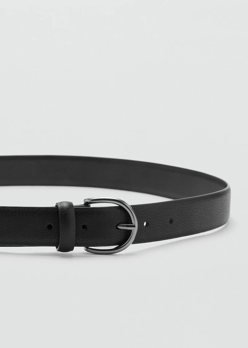 Pebbled leather belt