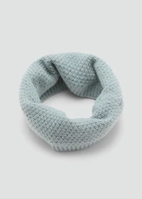 Knit scarf