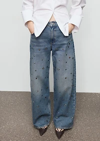 Straight-leg jeans with eyelets