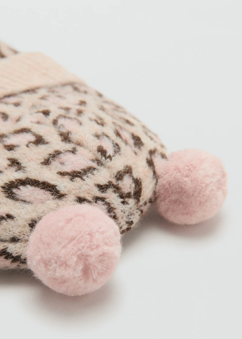Leopard-print beanie with pom-poms