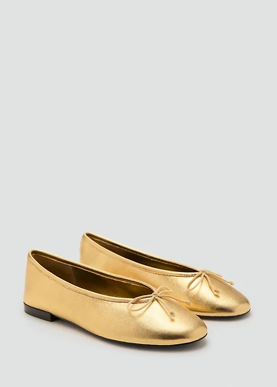 Leather ballet flats with bow