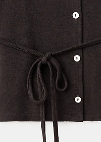 Knitted cardigan with bow