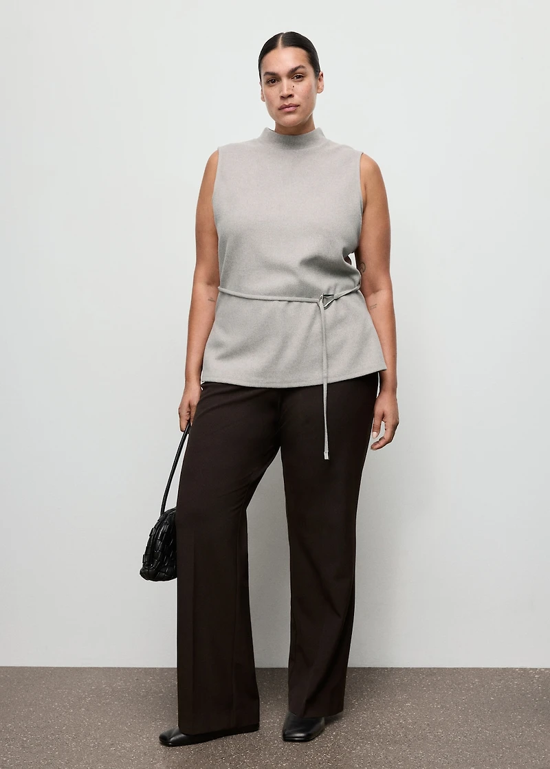 Turtleneck top with belt