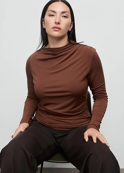 Draped fitted t-shirt
