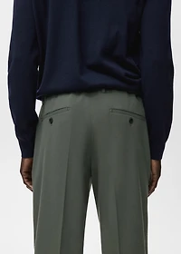 Regular fit cord pleated pants
