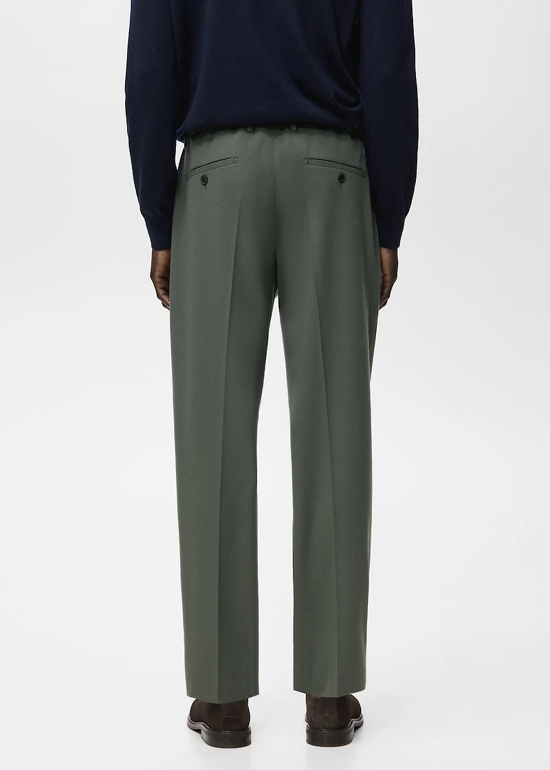 Regular fit cord pleated pants